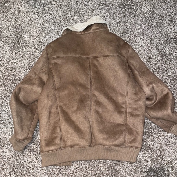 Roundtree and York winter coat jacket brown with fur tags gone but not worn - Picture 4 of 4